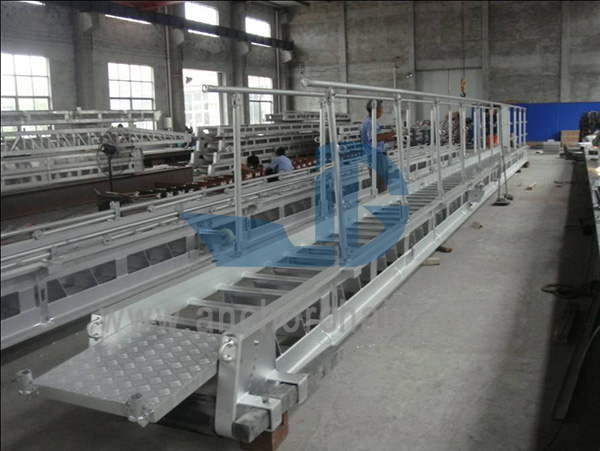 Tangga Akomodasi Aluminium