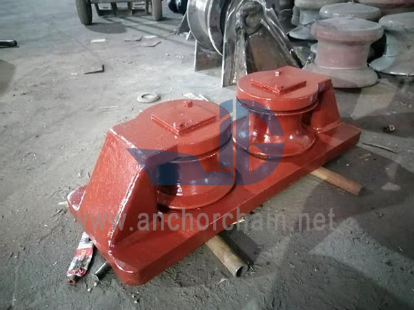 Double Cast Roller Chock