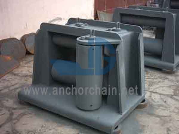 Fairlead dengan Rol Horisontal (5 Rol)