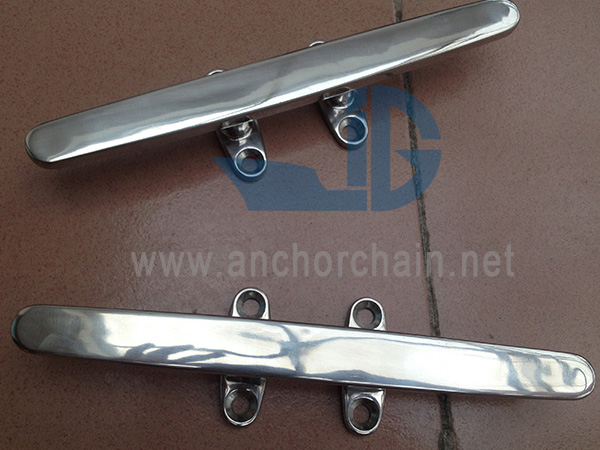 Cleat Siluet Rendah