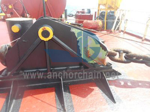 Penghenti Rantai Tipe OCIMF